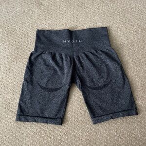 NVGTN booty contour seamless